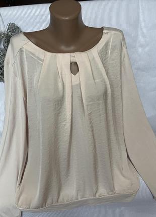 Шикарна ніжна кофточка , блуза