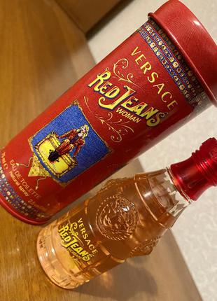 Терміново продам останній флакон versace red jeans 75 ml