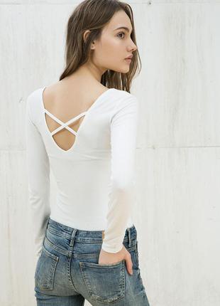 Шикарне молочно-біле боді в рубчик з красивою спинкою bershka № 10