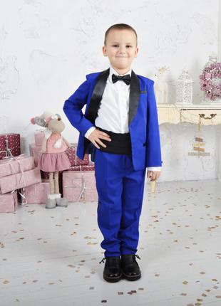 Нарядний костюм для хлопчика, смокінг синій електрик (піджак штани пояс метелик)5 фото