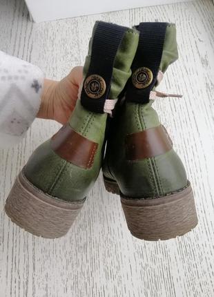 Зеление, теплие, демисезонние ботинки4 фото