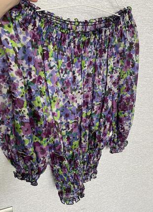 Блуза в цветы из 100% шелка zara