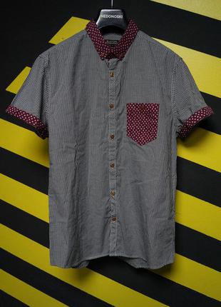 Теніска в візерунках