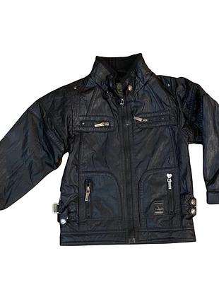 Дитяча чорна куртка вітровка на змійці на хлопчика на 5 років