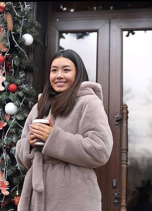 Еко шубка шуба з капюшоном коротка