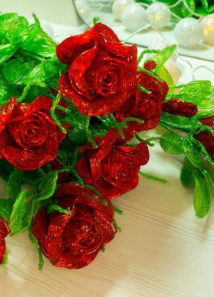 Розы из бисера. цветы из бисера. хендмейд. бисер рубка1 фото