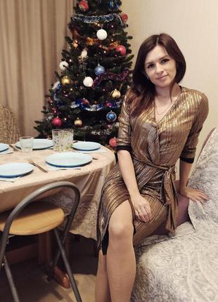 Сукня святкова