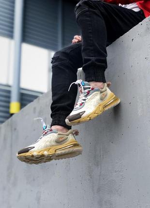 Кроссовки от nike