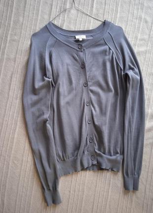 Джемпер красивого кольору і цікавого дизайну cyrillus m