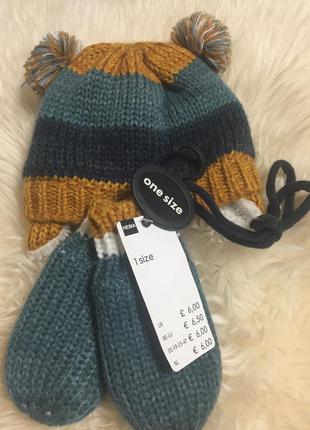 Шапка з рукавичками для малюків