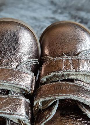 Детские золотистые туфли кроссовки для девочки nero giardini италия7 фото