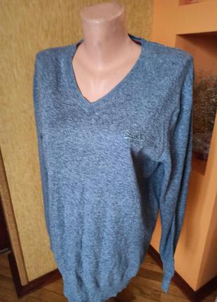 Светр фірми superdry 3