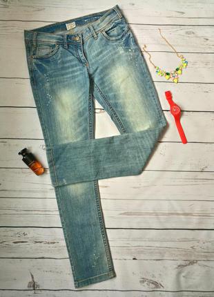 Модные зауженные джинсы с потертостями river island р. 10 r/36 r1 фото