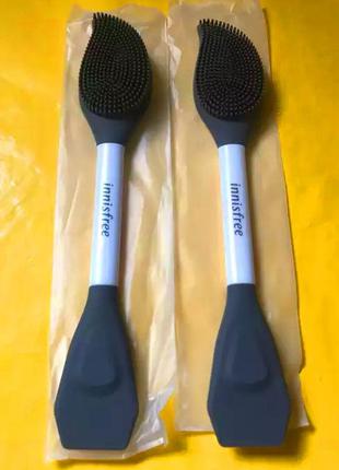 Innisfree volcanic calming silicon brush силіконова двостороння щітка