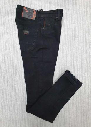 Джинсы мужские
