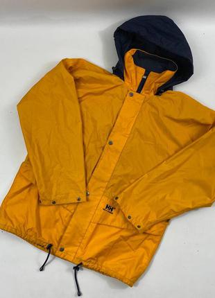 Курточка ветровка helly hansen. технология h