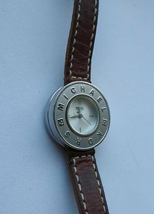 Стильные кварцевые наручные женские часы michael kors3 фото
