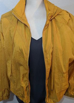 Zara жатая стильная куртка ветровка оверсайз4 фото
