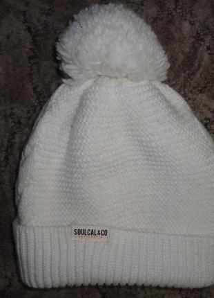 Белая зимняя шапка на меху 3-5 лет (об.44-50, высота 22)