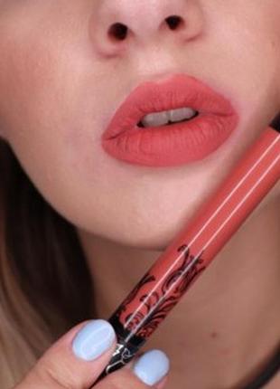 Жидкая матовая губная помада Orlane fluid foundation spf 30 sun glow sunscreen everlasting liquid lipstick оттенок lolita ii