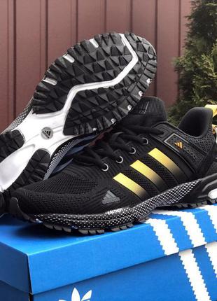 Мужские демисезонные кроссовки (плотный текстиль) adidas marathon черные с золотым 🆕легкие адидас