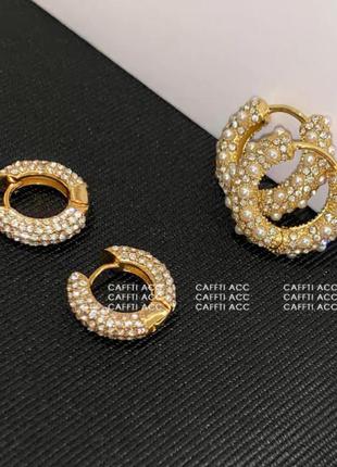 Сережки у стилі chanel 6