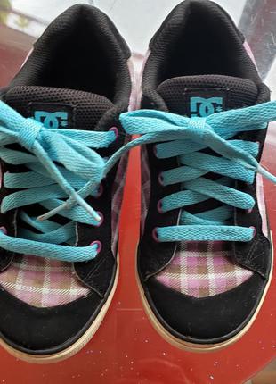 Dc shoes кеды обувь на шнурках девочке  31 р 19.5см стелька3 фото