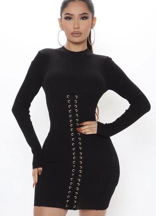 Чорне міні плаття