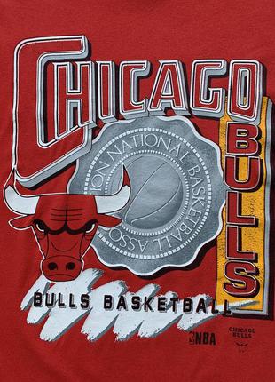 Чоловіча вінтажна футболка з принтом чикаго буллз trench chicago bulls 19905 фото