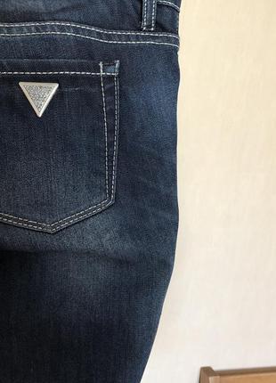 Сині вузькі джинси з дірками guess premium