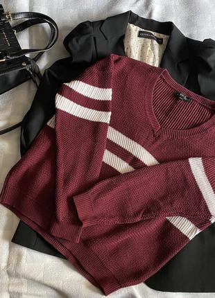 Светр в смужку