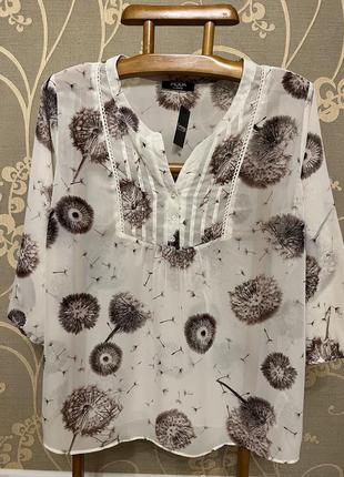 Очень красивая и стильная брендовая блузка в одуванчиках.
