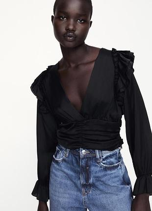 Атласная сатиновая блуза укороченная zara нарядная