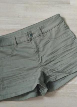 Шорти літні короткі divided