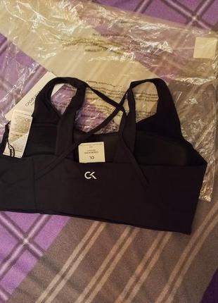 Продам спортивный бюстгальтер calvin klein (l)8 фото