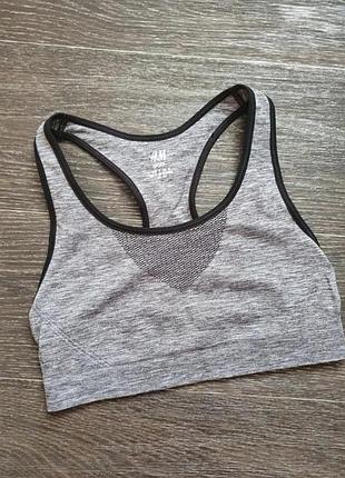 Бесшовный спортивный топ размер с