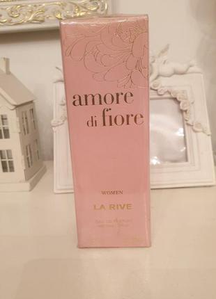 Парфюмированая вода жіноча