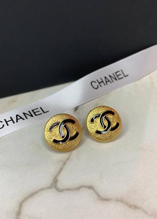 Брендовые круглые серьги в позолоте