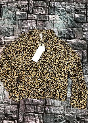 Блузка zara анималистический принт . новая!