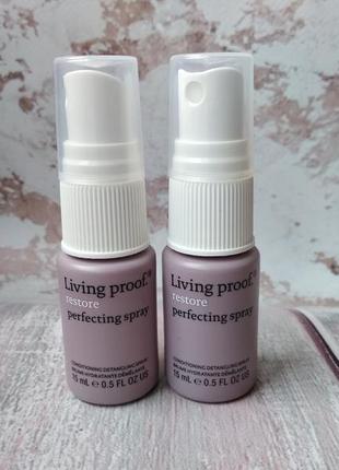 Спрей для розчісування та зволоження волосся living proof restore