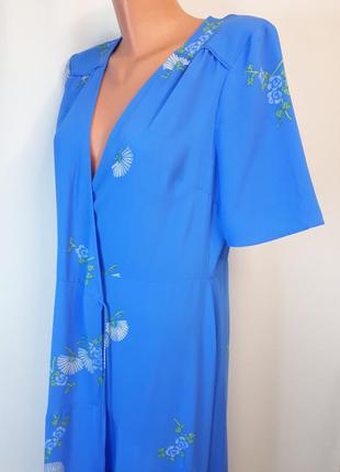 Голубое платье макси в нежный цветочный принт на запах emma willis (размер 12)10 фото