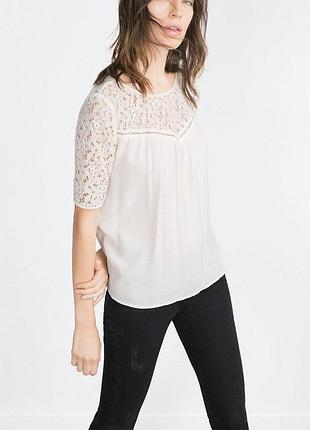 Белая блуза с кружевом zara
