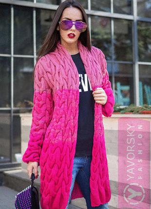 Вязаный кардиган "коса" - кармин+малина