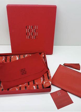 Косметичка carolina herrera оригинал