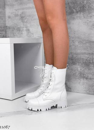 Зимние ботиночки =na=
цвет: white, натуральная кожа6 фото