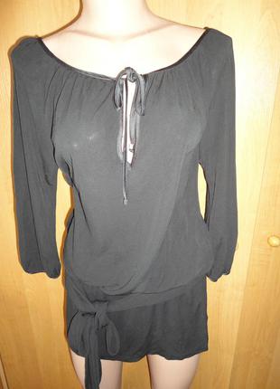 Блуза с лентой на поясе