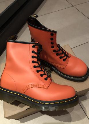 Ботинки dr. martens оригинал5 фото