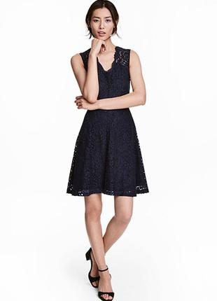 Оригинальное платье из кружева от бренда h&m 0468246005 разм. м
