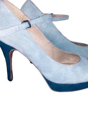 Замшевые женские закрытые туфли на каблуках голубые синие оригинал tamaris1 фото