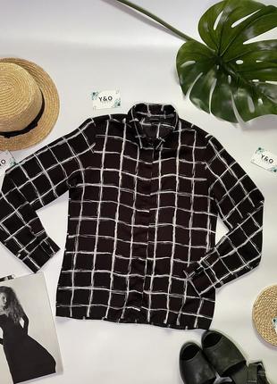 Стильна чорна сорочка в клітку atmosphere